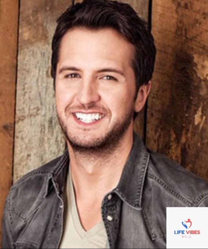 Embracing Luke Bryan's Weight Gain